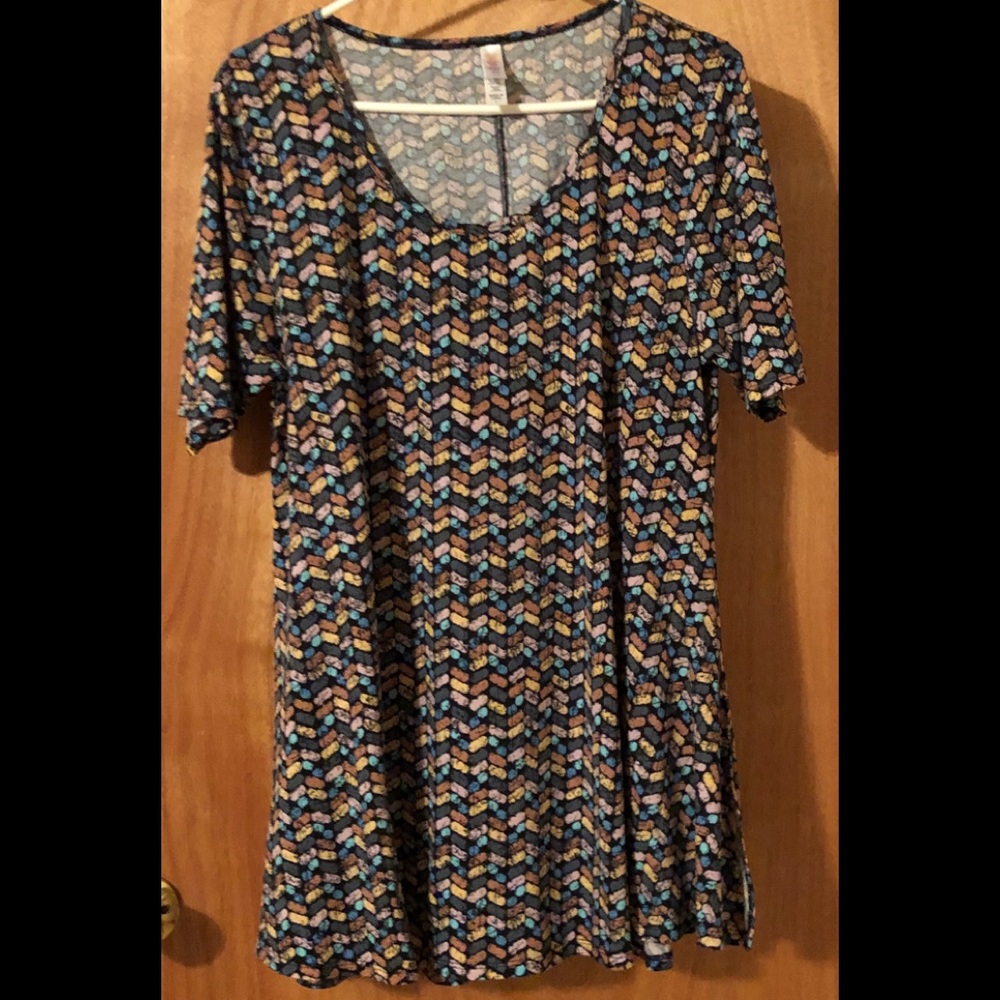 LuLaRoe Perfect T
